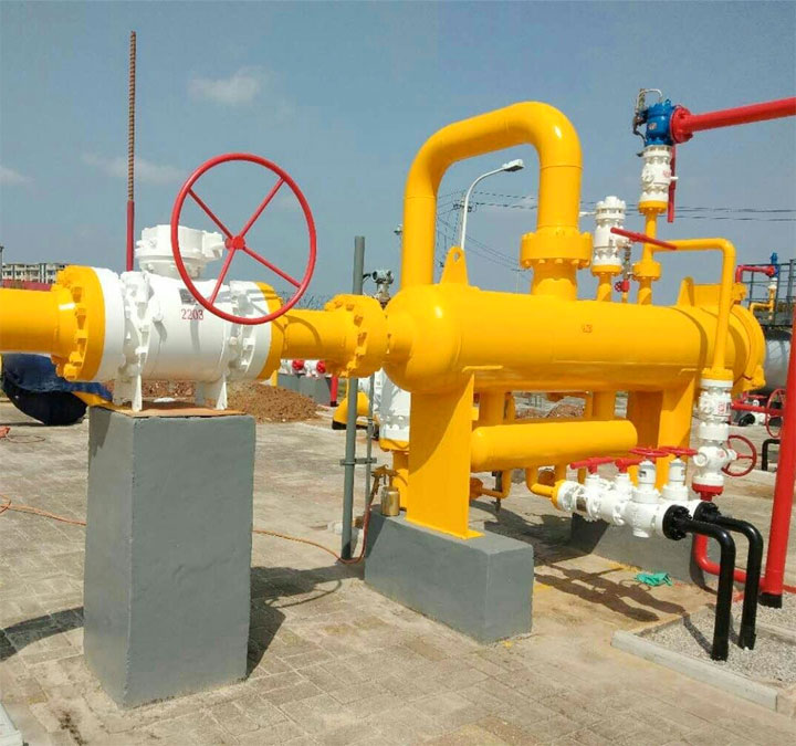 無(wú)溶劑環(huán)氧防腐涂料用于管道